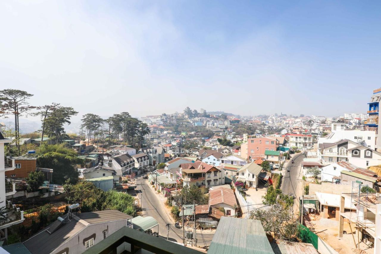 Dinh Cat Hotel Dalat Exterior photo